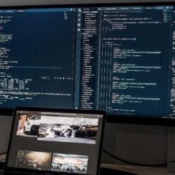 use a laptop as a monitor